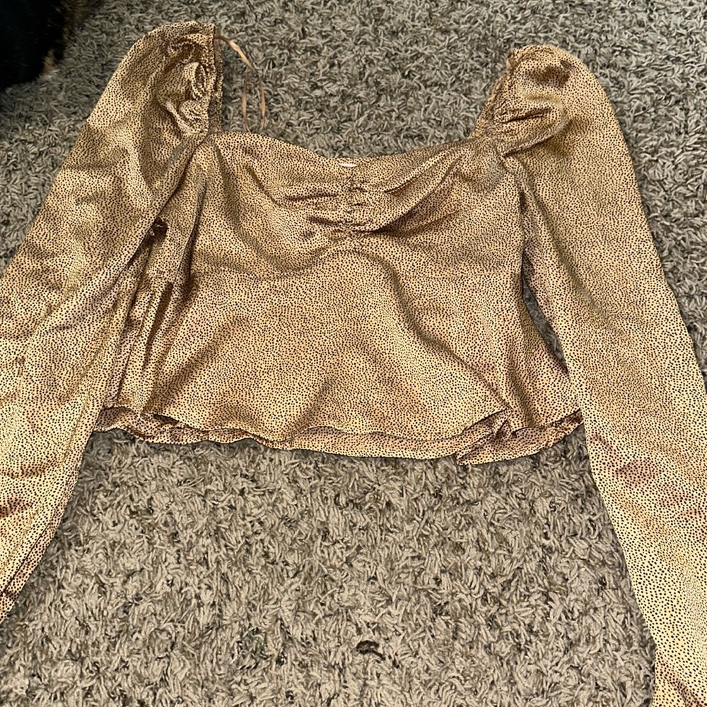 mi ami flowy cropped blouse